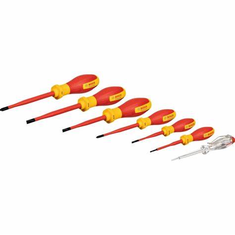 ELEKTRiKÇi TORNAViDA SETi 7 Li 1600A02NF7