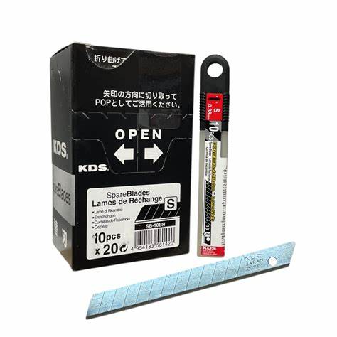 KDS MAKET BIÇAĞI YEDEĞi 9 MM SiYAH KOD:SB-10B EVO