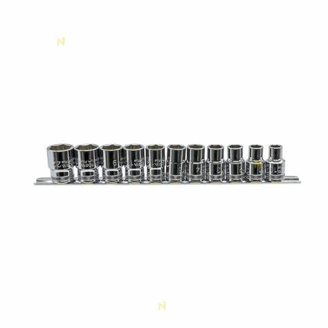 11 Parça 1/2'' 6 Köşe Lokma Anahtar Takımı